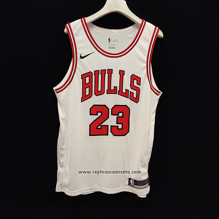 Camiseta Chicago Bulls Michael Jordan #23 Association Autentico Blanco